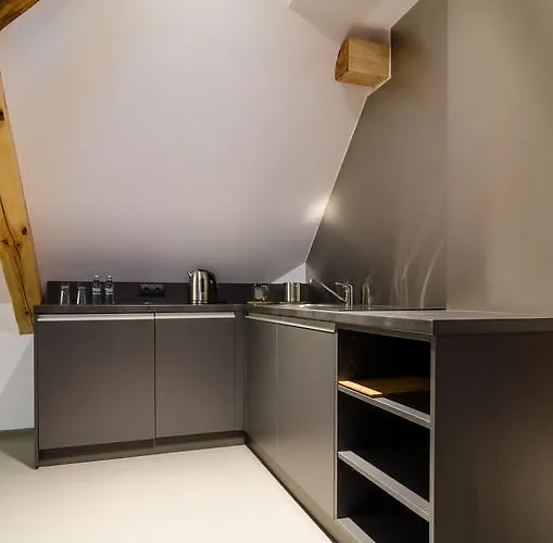 Stara Piekarnia ביטום